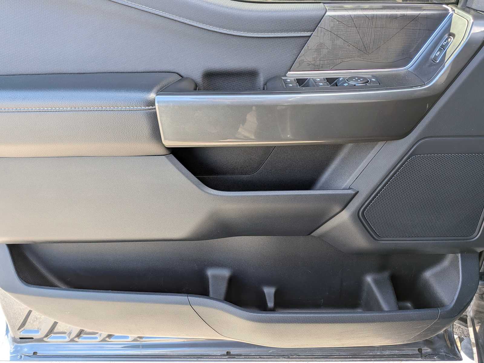 Thumbnail: 2022 Ford F-150 - 16