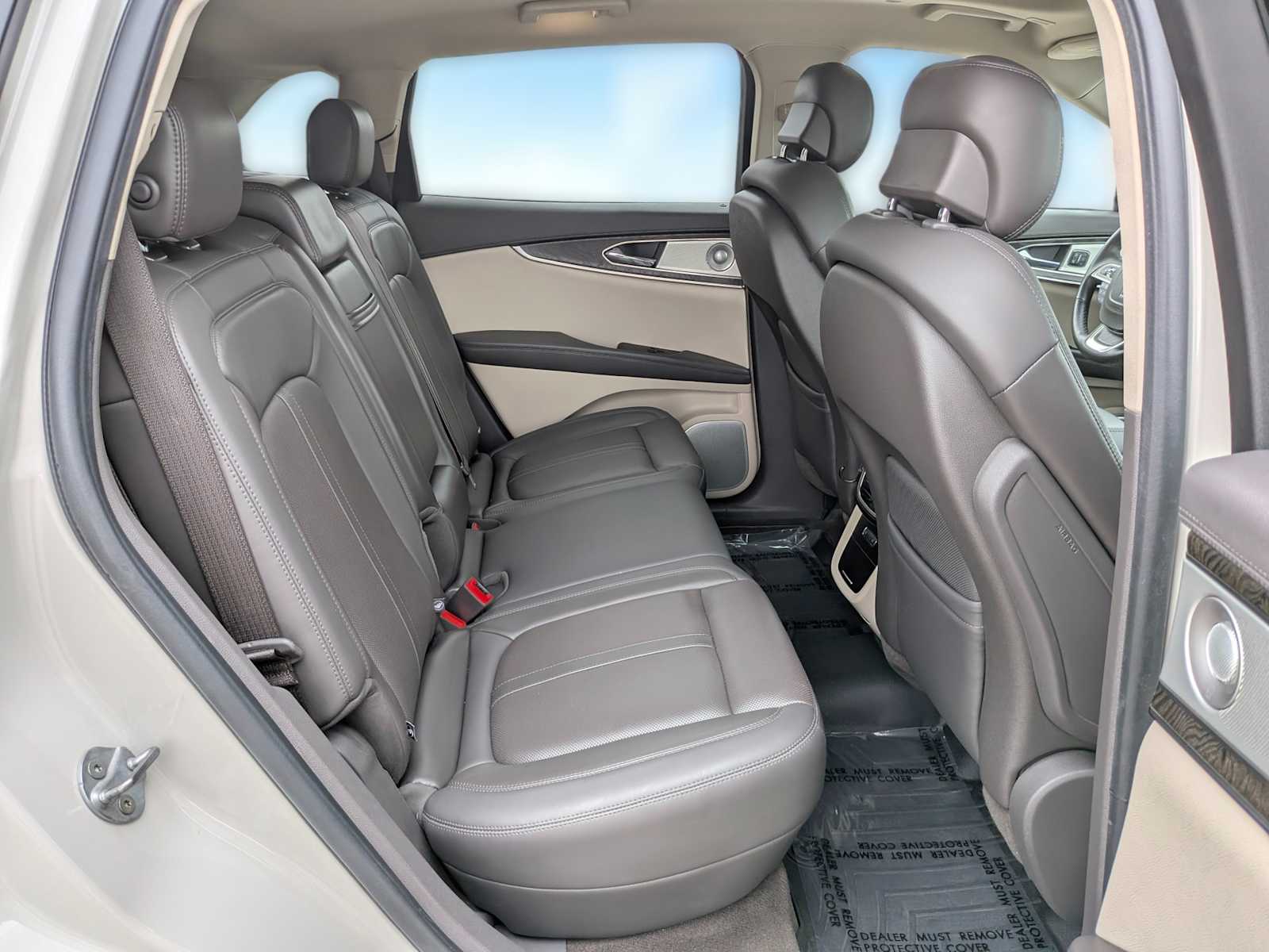 Thumbnail: 2019 Lincoln Nautilus - 29