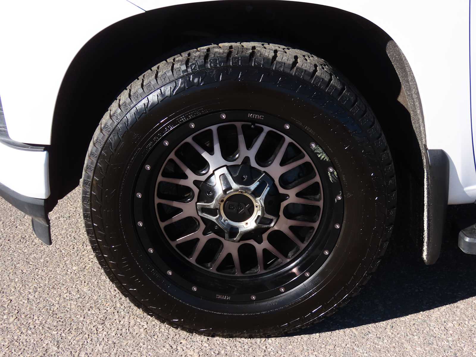 Thumbnail: 2019 Chevrolet Silverado 1500 - 14