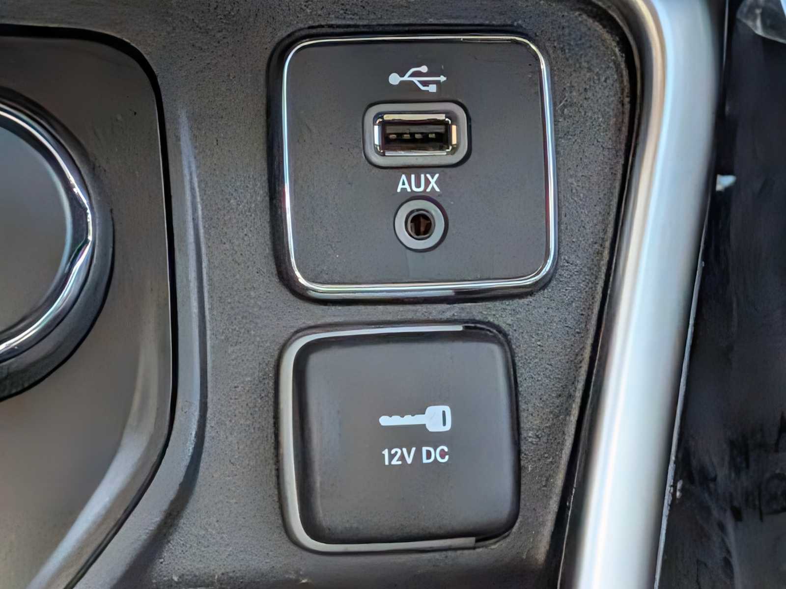 Thumbnail: 2018 Jeep Compass - 28