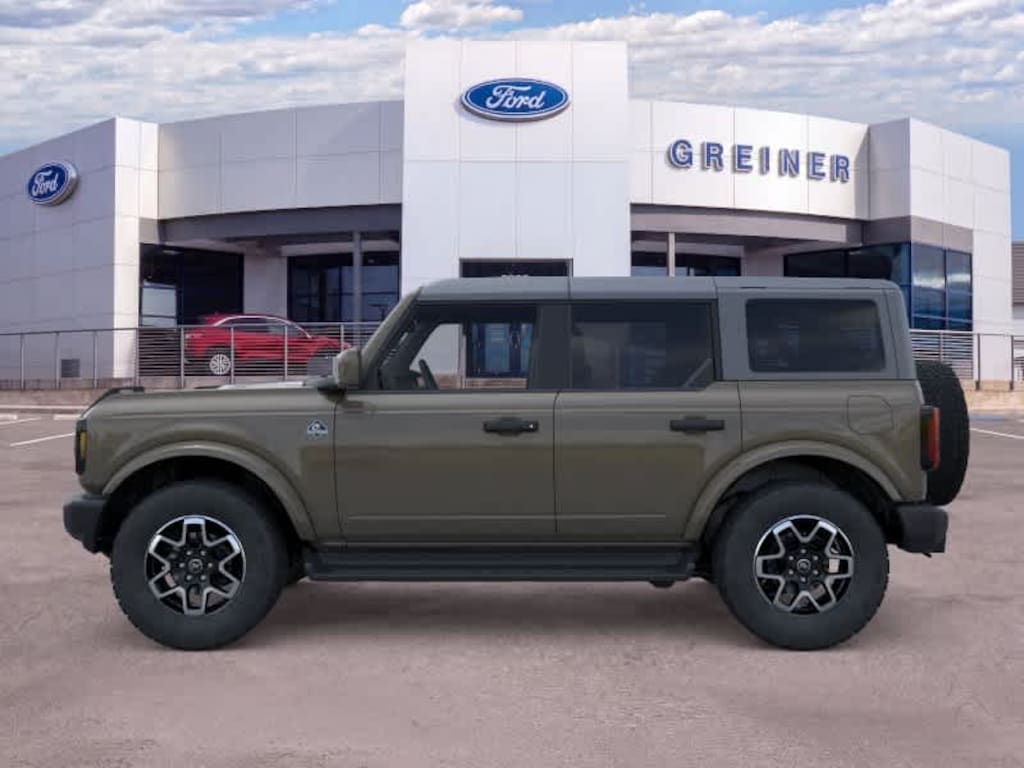 New 2026 Ford Bronco Outer Banks SUV