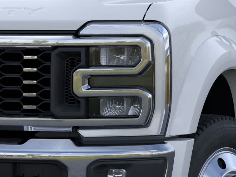 Thumbnail: 2026 Ford F-450 - 18