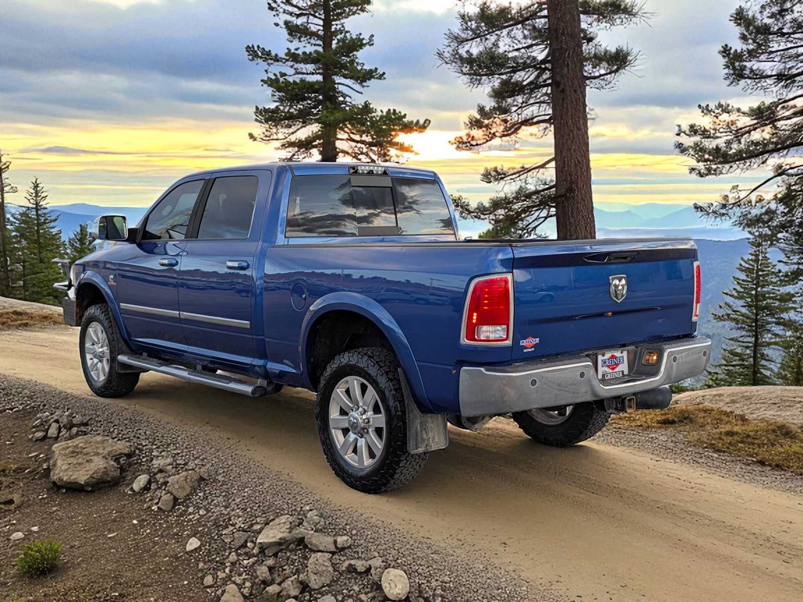 2015 Ram 3500 Laramie photo 4