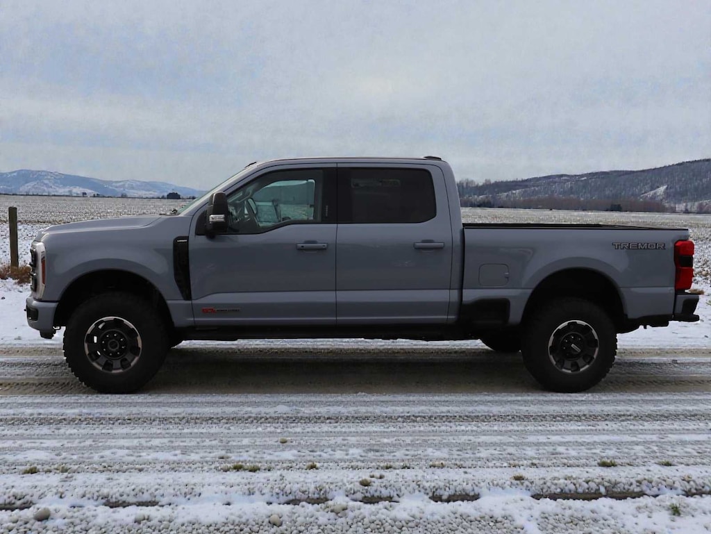Used 2024 Ford Super Duty F-250 SRW Lariat Truck Crew Cab