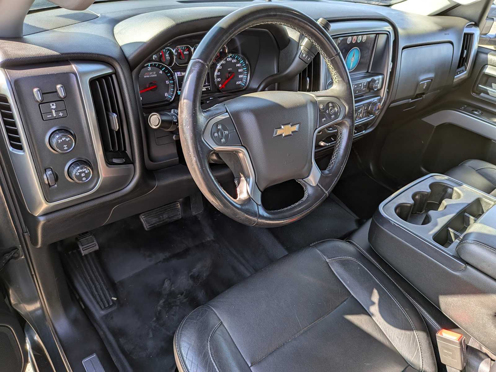 Thumbnail: 2017 Chevrolet Silverado 2500 - 2