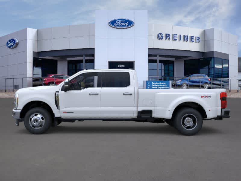 2026 Ford F-350 Lariat photo 3
