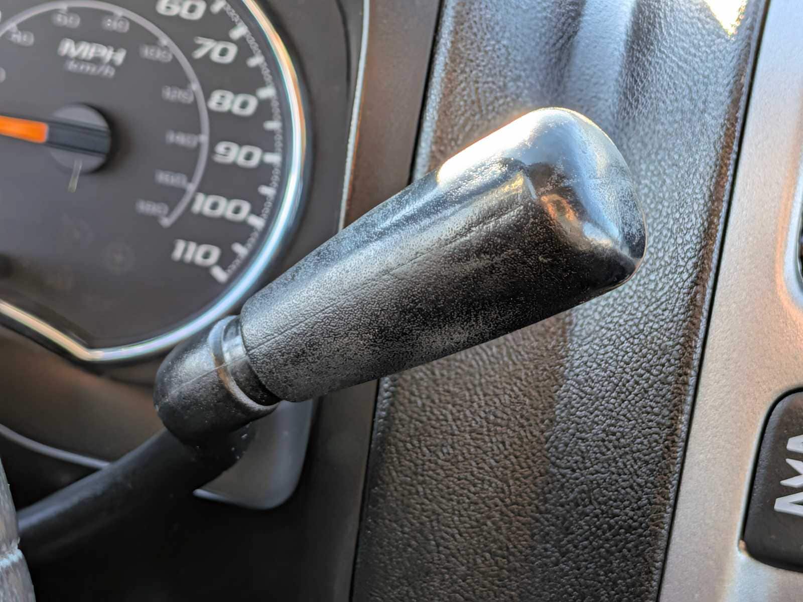 Thumbnail: 2011 GMC Canyon - 30