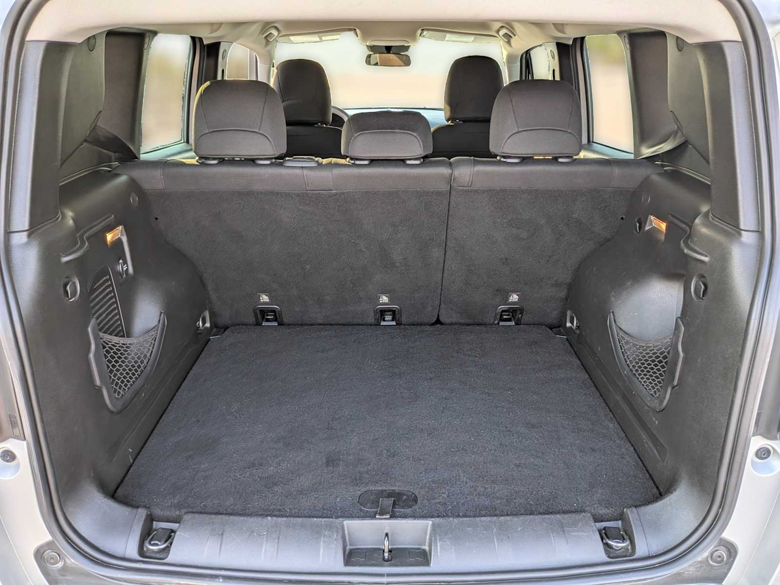 Thumbnail: 2017 Jeep Renegade - 39