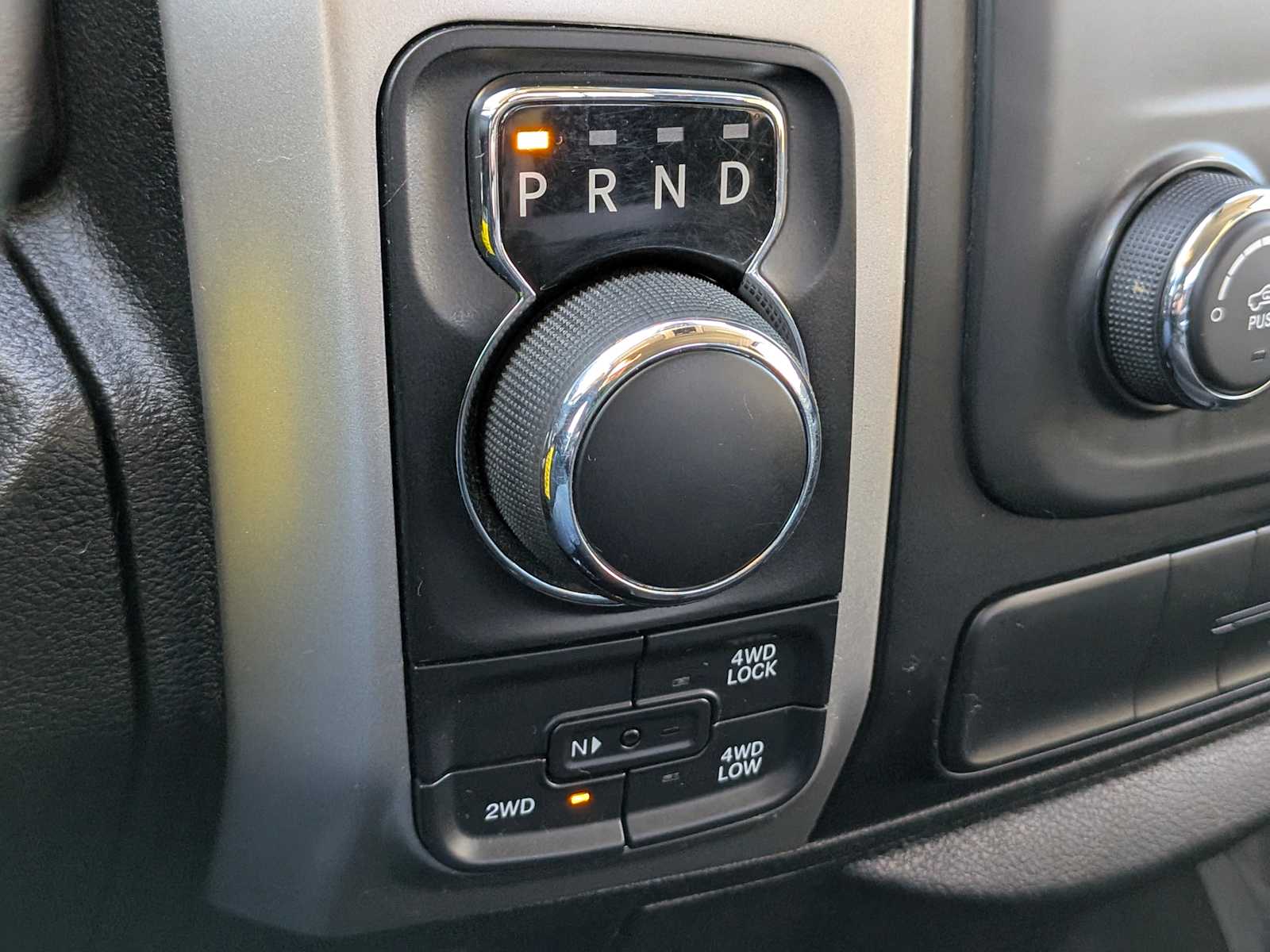 Thumbnail: 2019 RAM 1500 Classic - 37