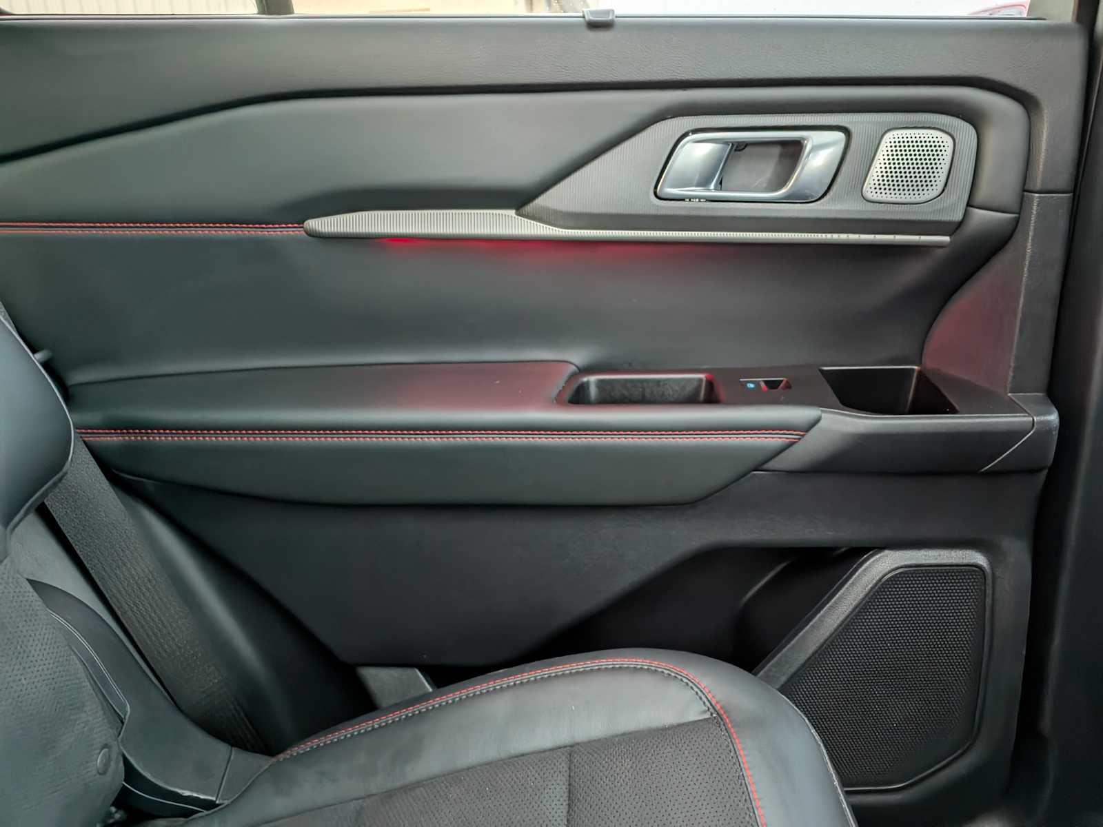 Thumbnail: 2025 Ford Explorer - 23