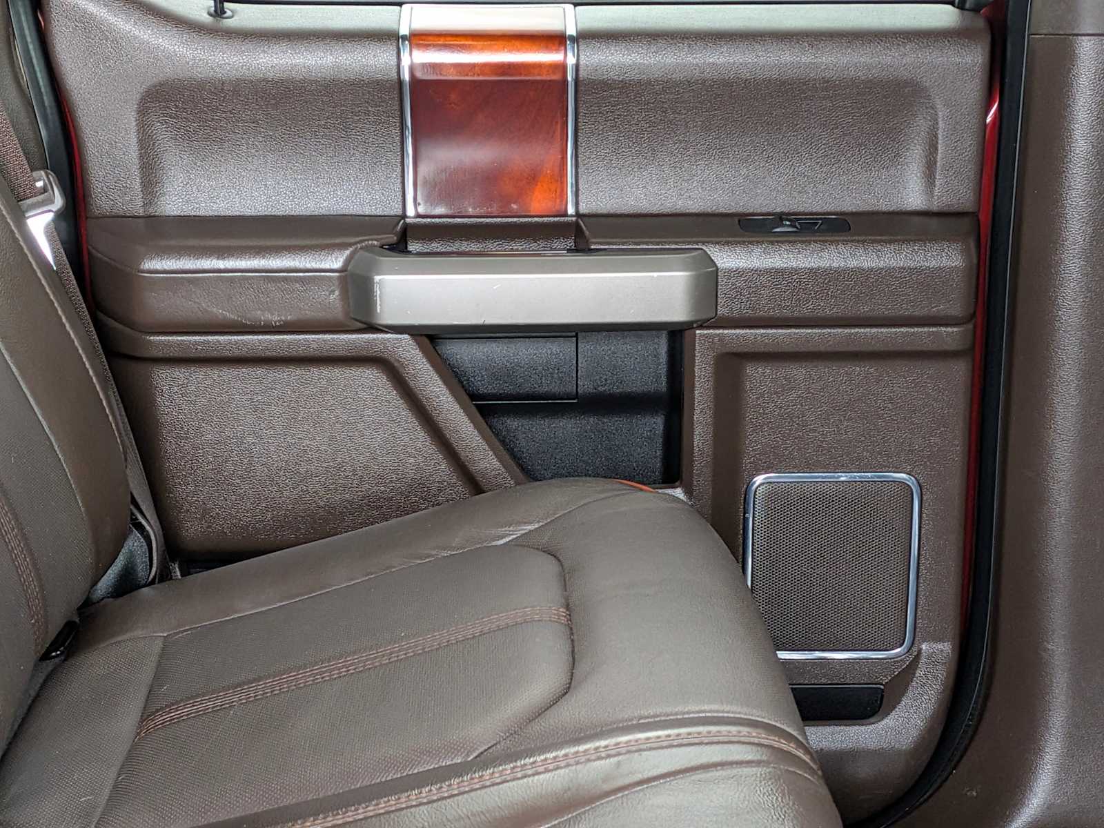 Thumbnail: 2017 Ford Econoline - 25