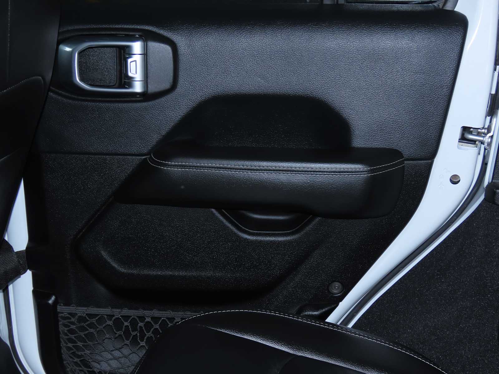 Thumbnail: 2019 Jeep Wrangler - 20