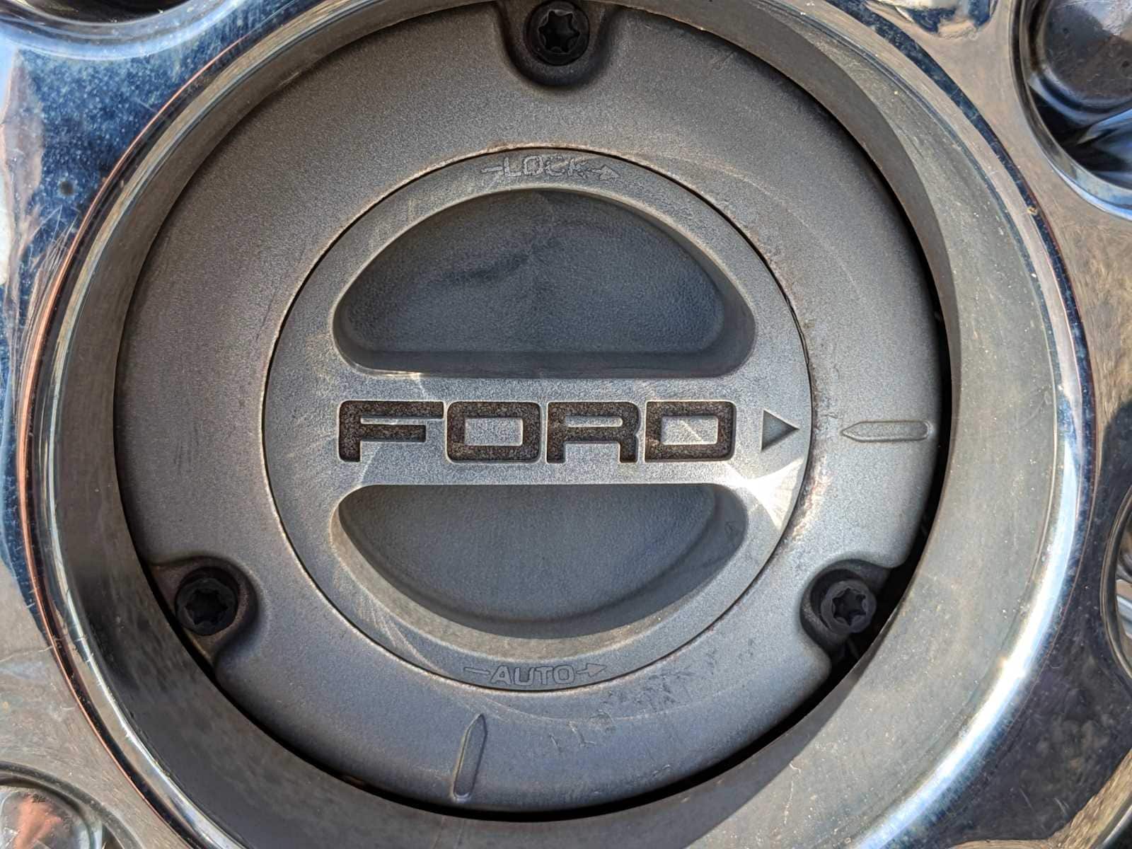 Thumbnail: 2017 Ford Econoline - 17
