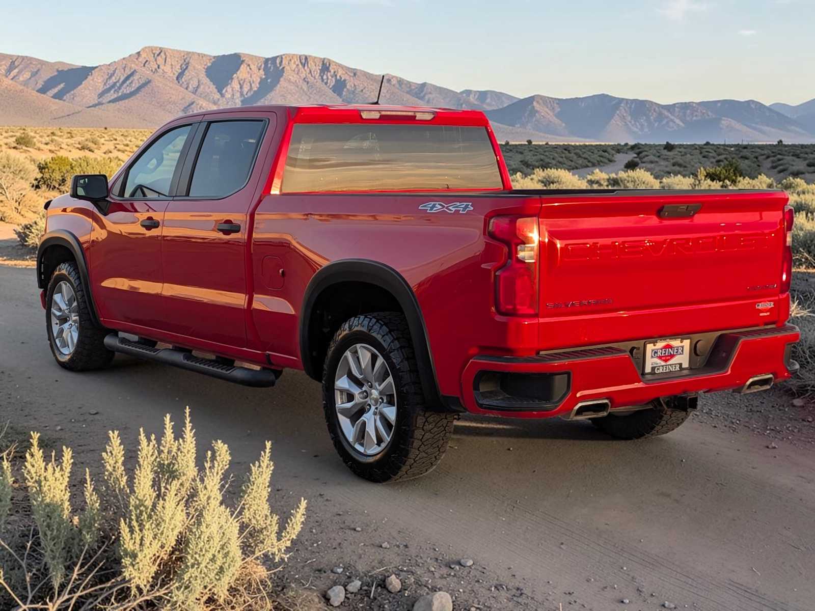 Thumbnail: 2021 Chevrolet Silverado 1500 - 4