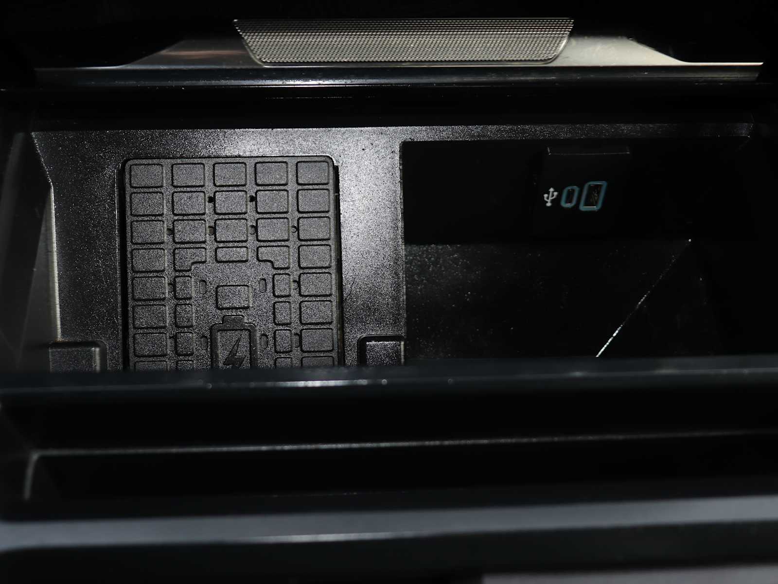 Thumbnail: 2024 Ford Econoline - 34