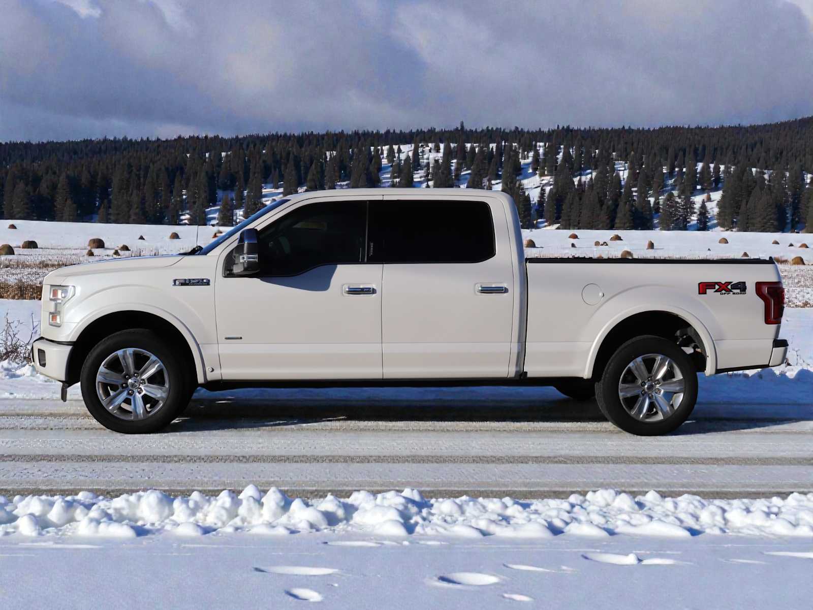 Thumbnail: 2017 Ford F-150 - 3