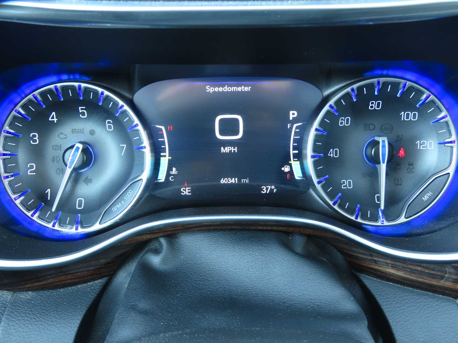 Thumbnail: 2023 Chrysler Pacifica - 33