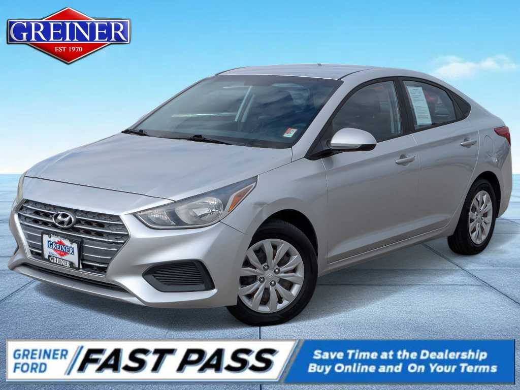 2019 Hyundai Accent SE Hero Image