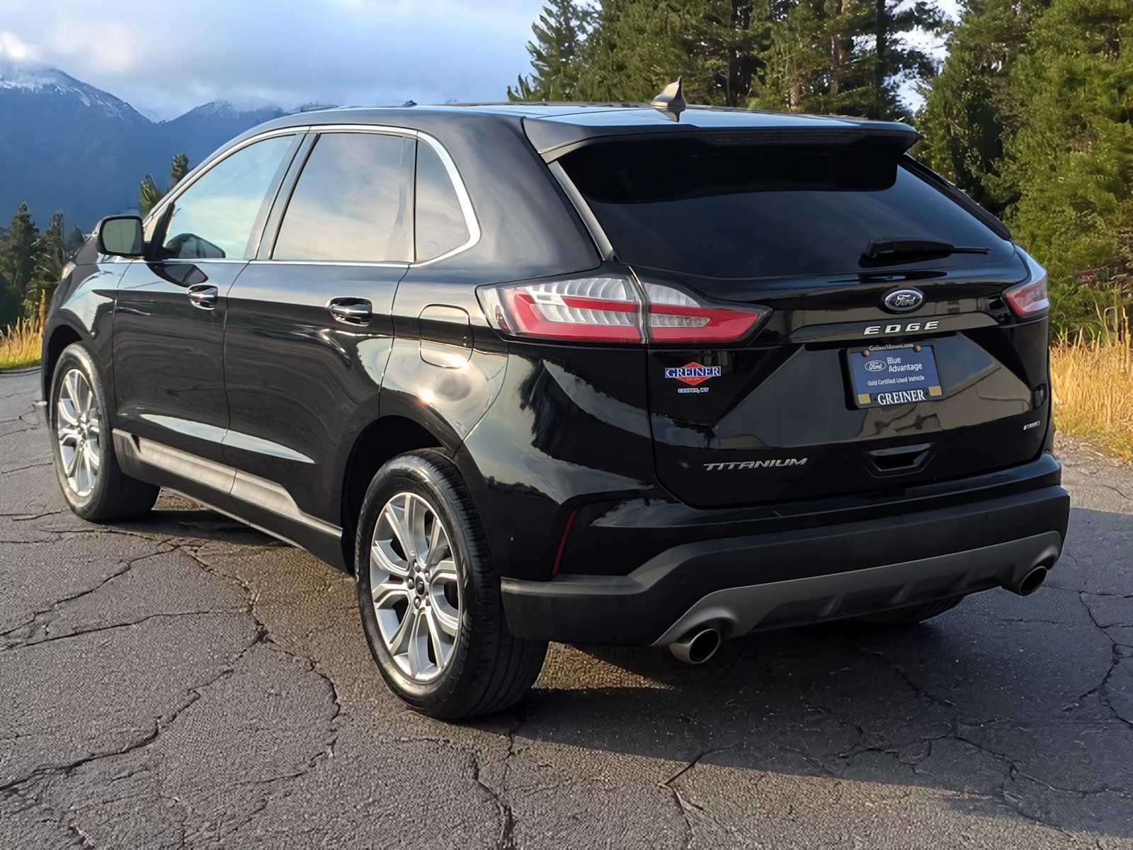 2024 Ford Edge Titanium 4