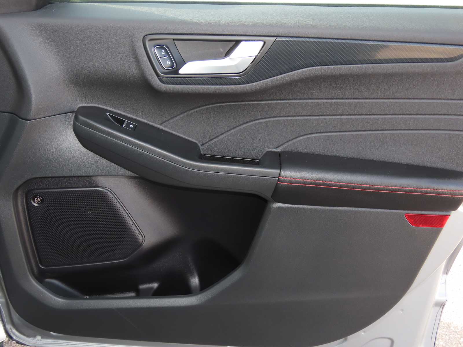 Thumbnail: 2023 Ford Escape - 22