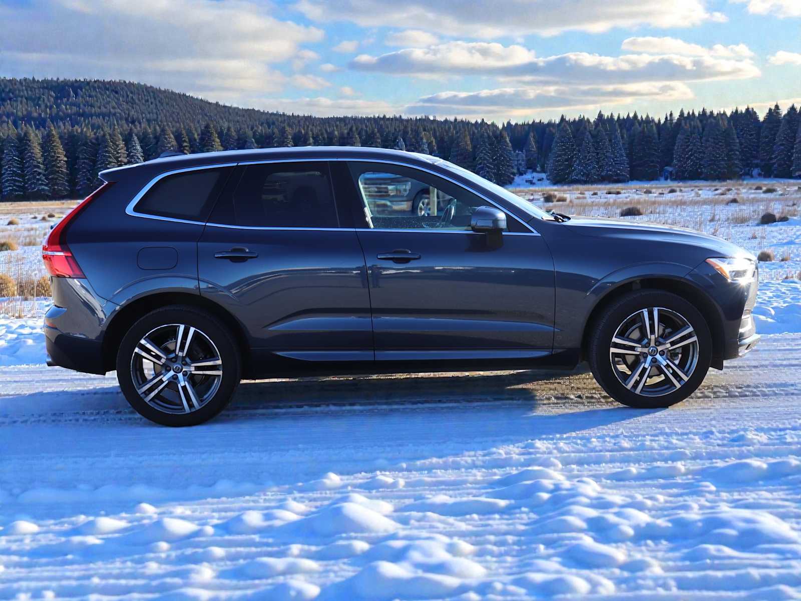 Thumbnail: 2021 Volvo XC60 - 7