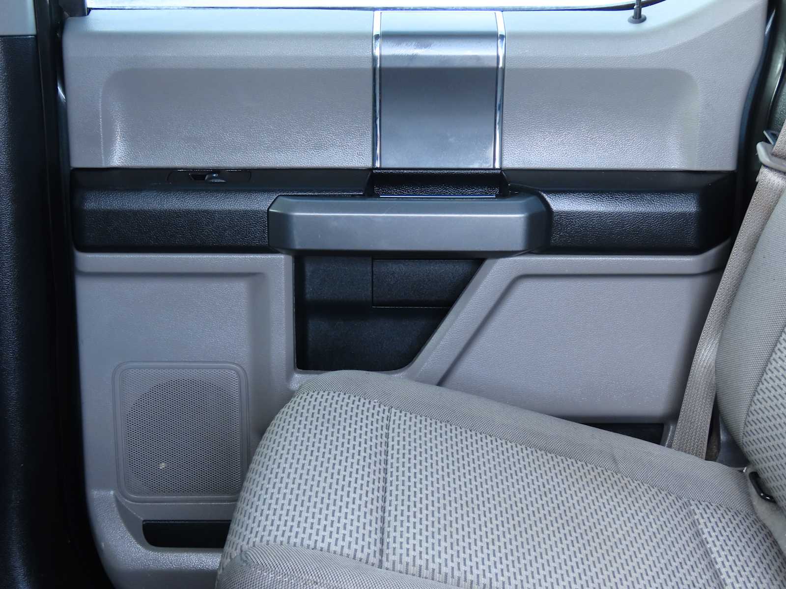 Thumbnail: 2015 Ford F-150 - 22