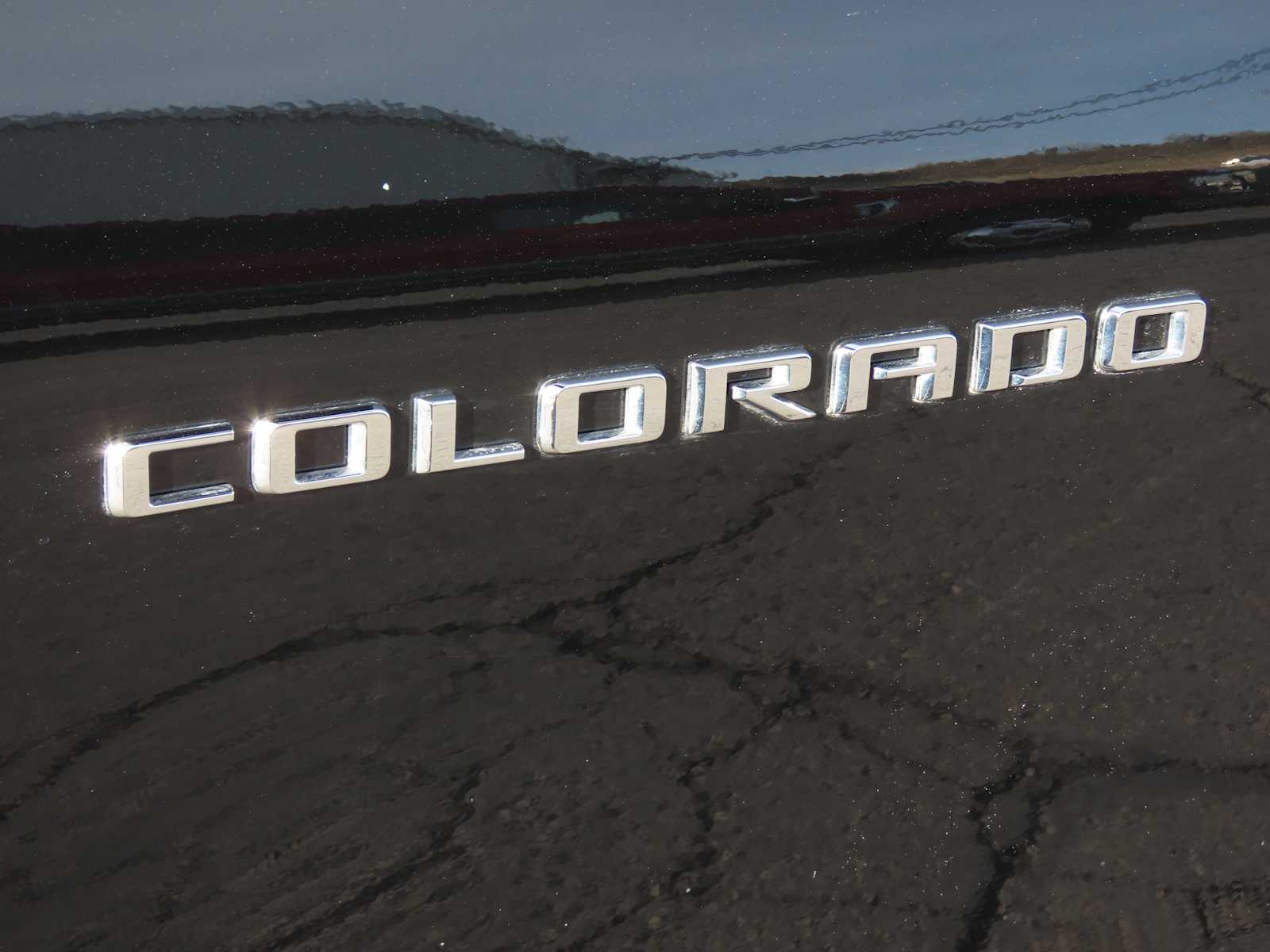 Thumbnail: 2024 Chevrolet Colorado - 12