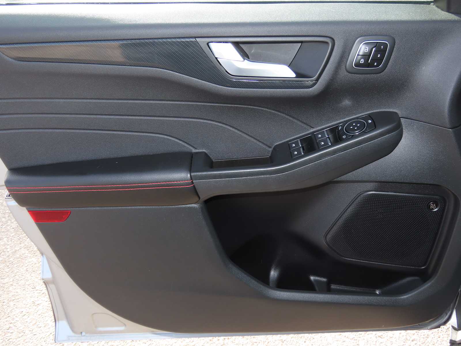 Thumbnail: 2023 Ford Escape - 17