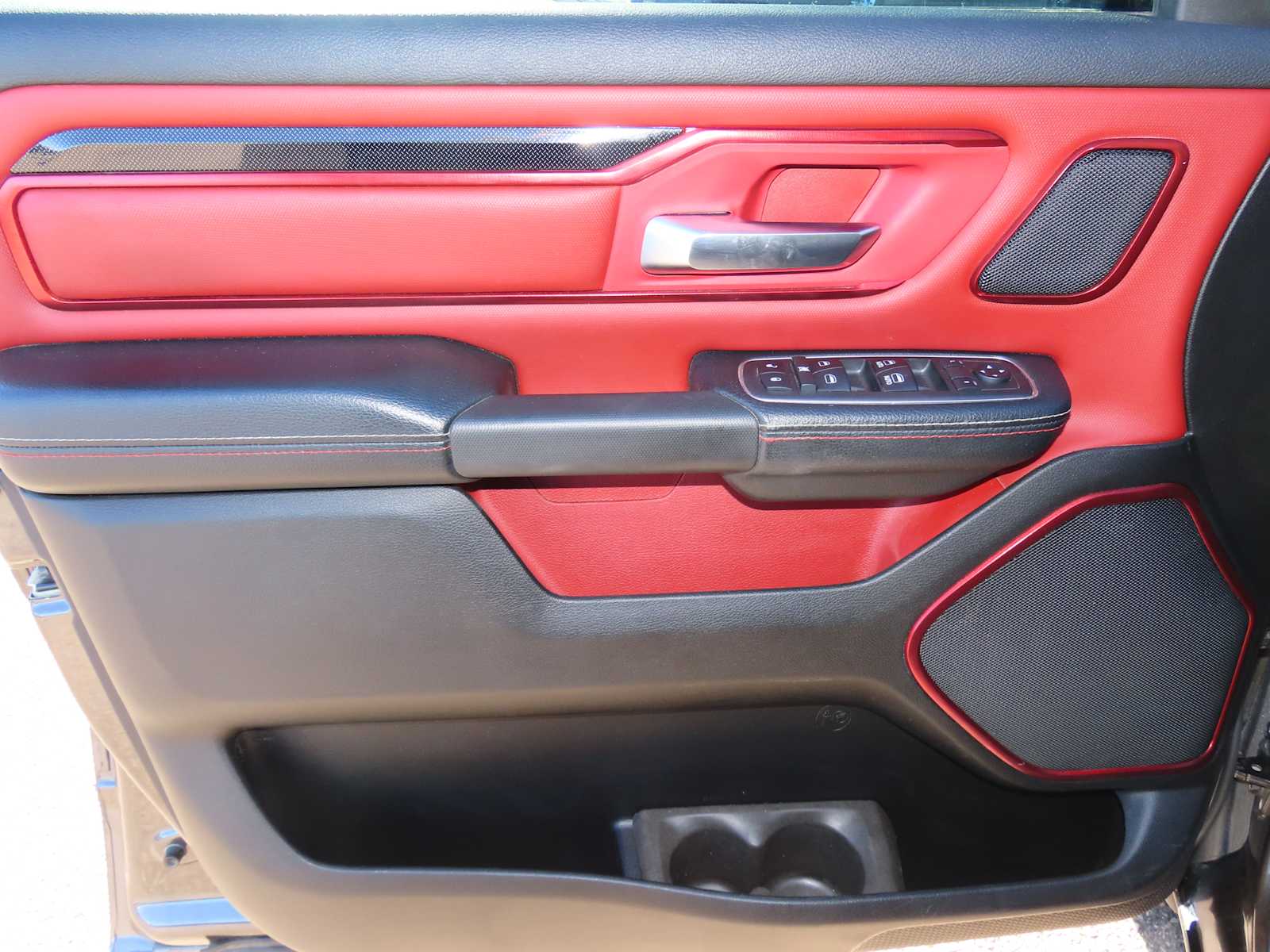 Thumbnail: 2019 RAM 1500 - 16