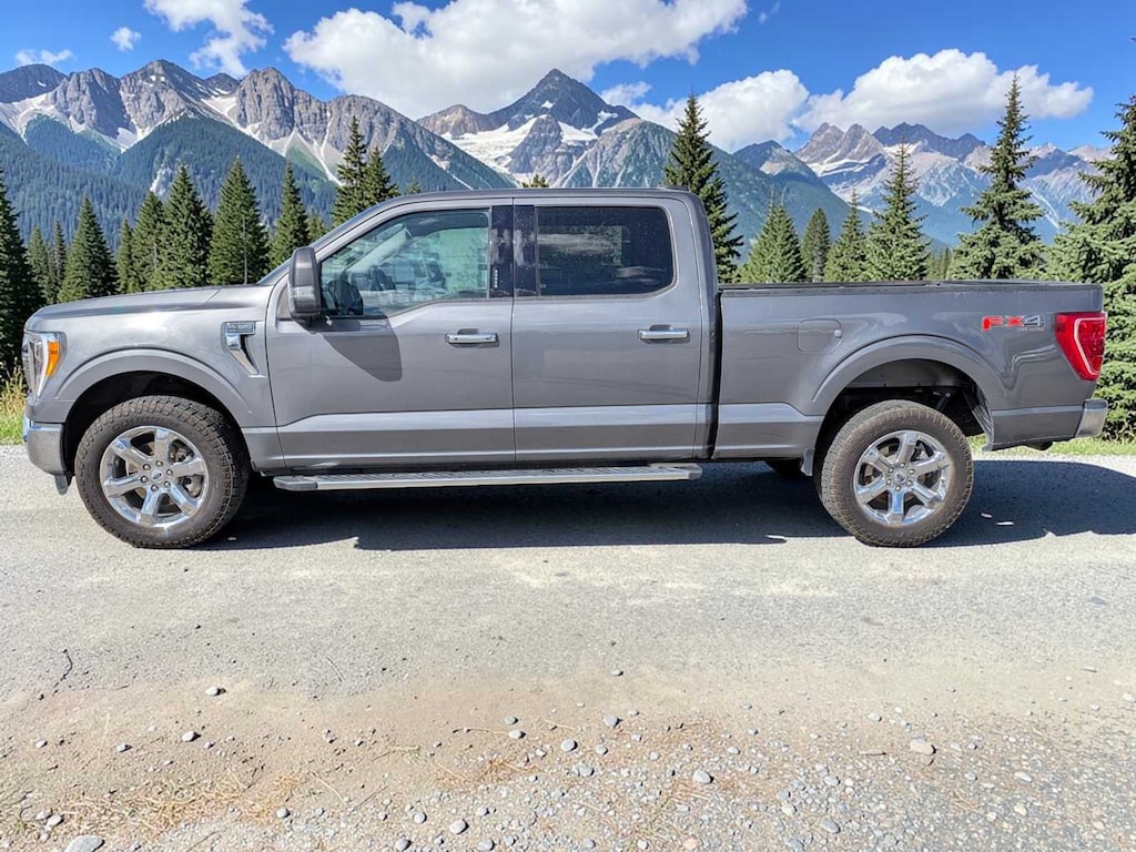 Used 2023 Ford F-150 XLT Truck SuperCrew Cab