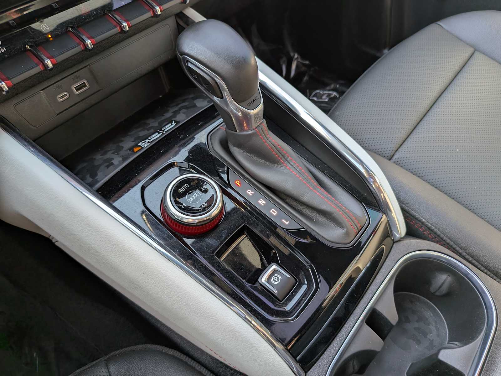 Thumbnail: 2023 GMC Canyon - 40