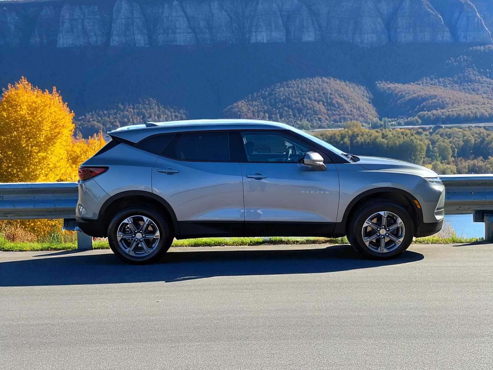 Thumbnail: 2025 Chevrolet Blazer - 7