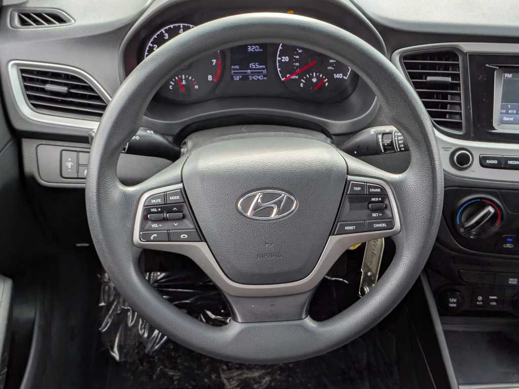 2019 Hyundai Accent SE 29