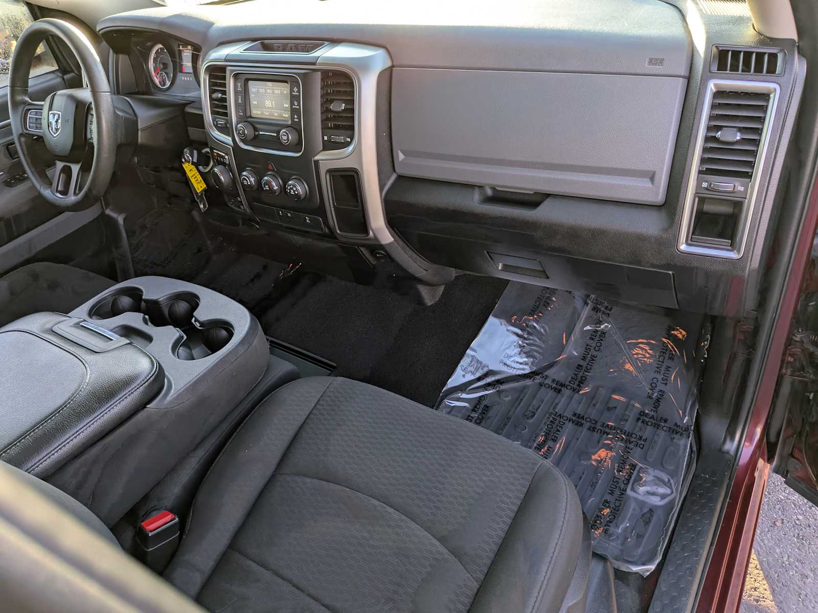 Thumbnail: 2019 RAM 1500 Classic - 25