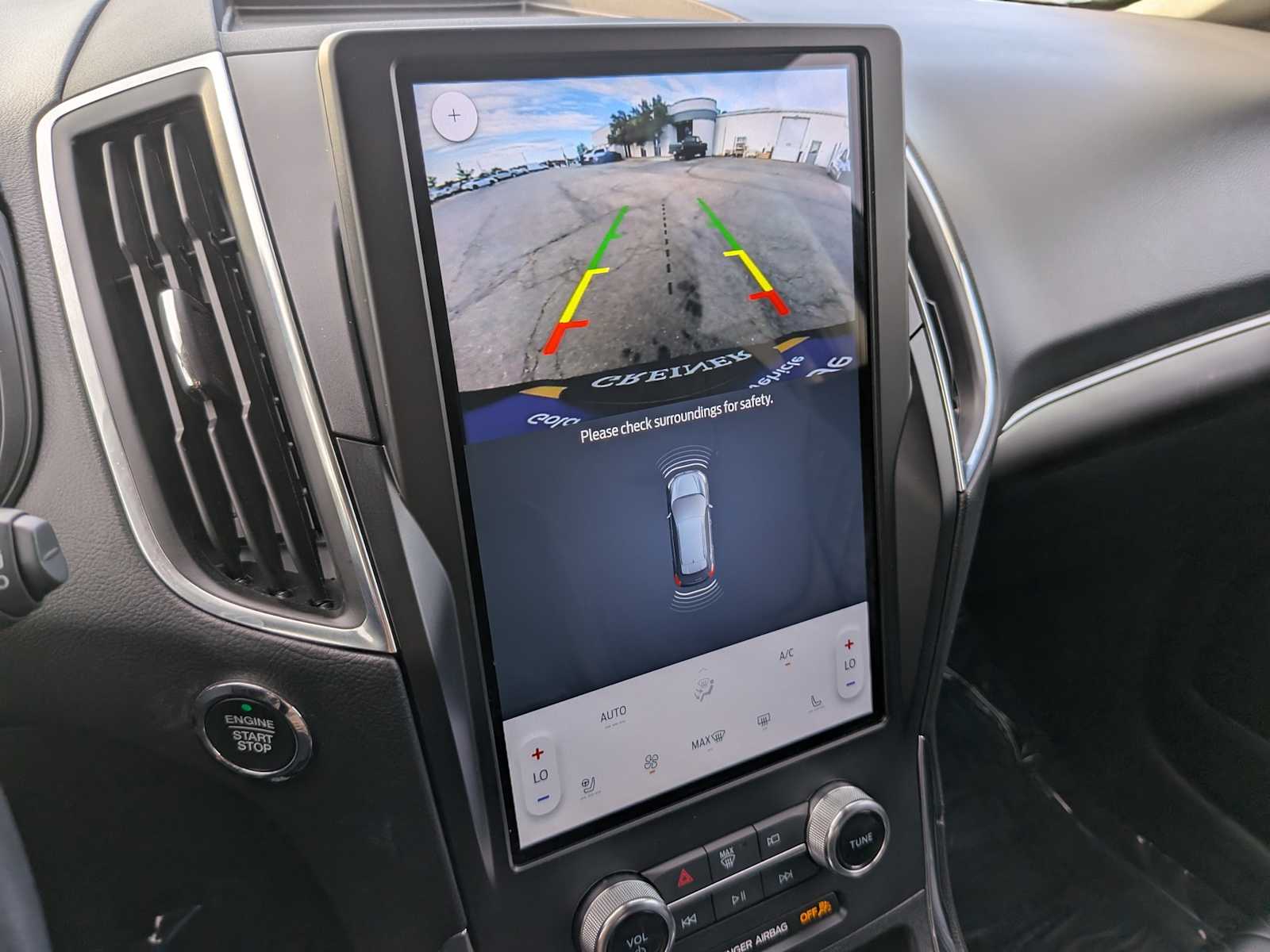 2024 Ford Edge Titanium 34