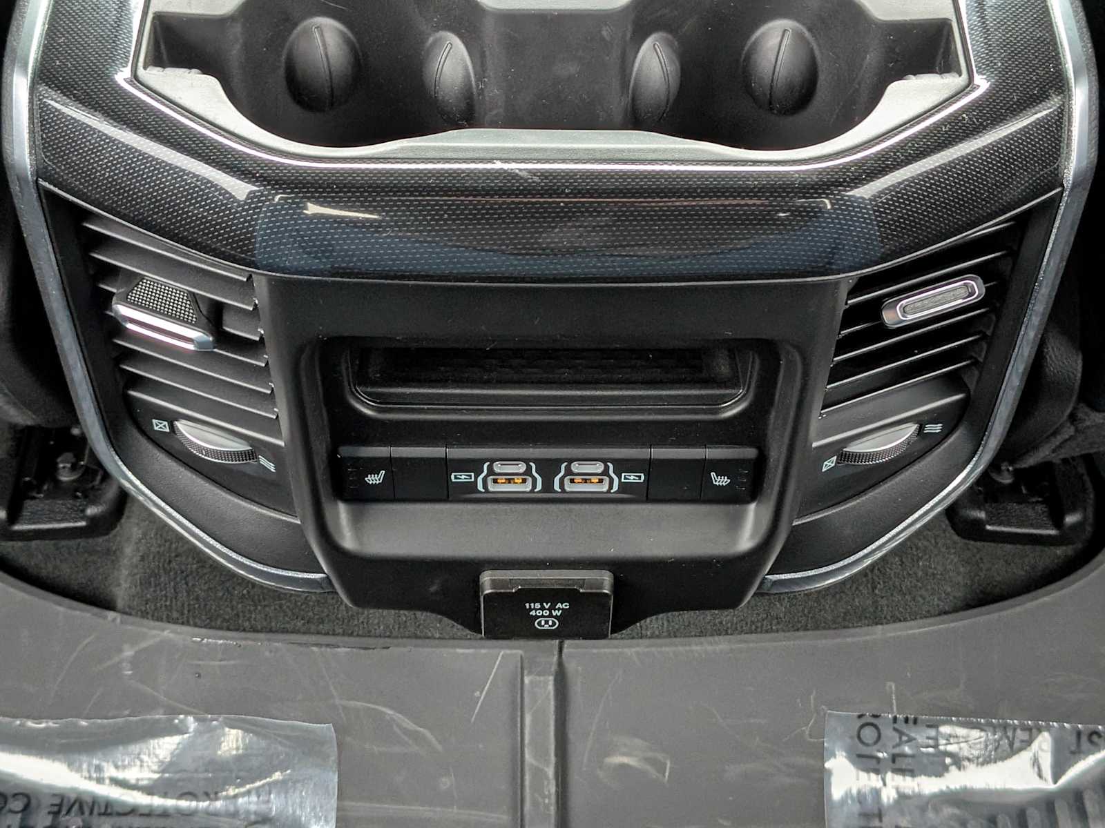 Thumbnail: 2022 RAM 1500 - 29