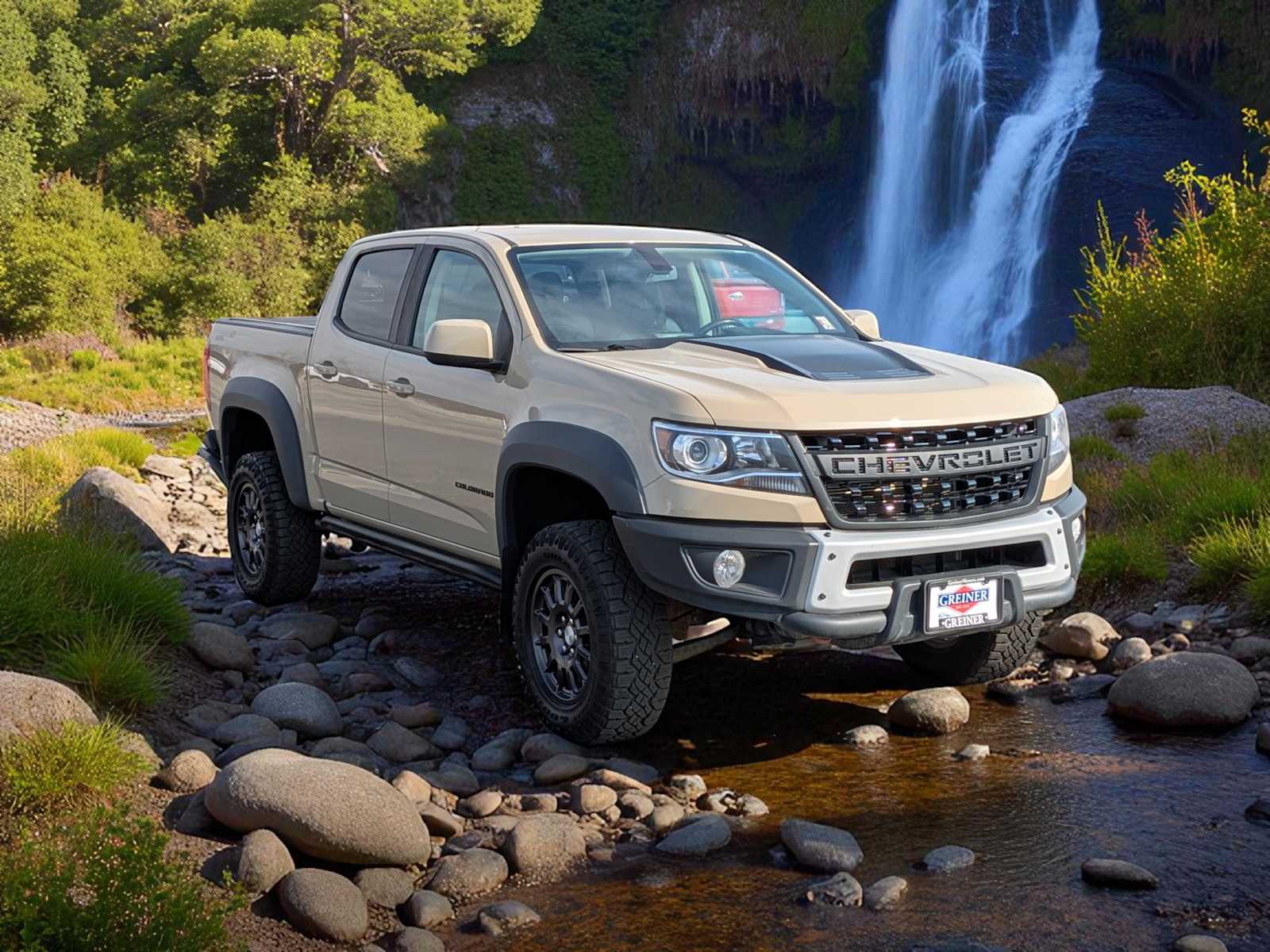 Thumbnail: 2022 Chevrolet Colorado - 8