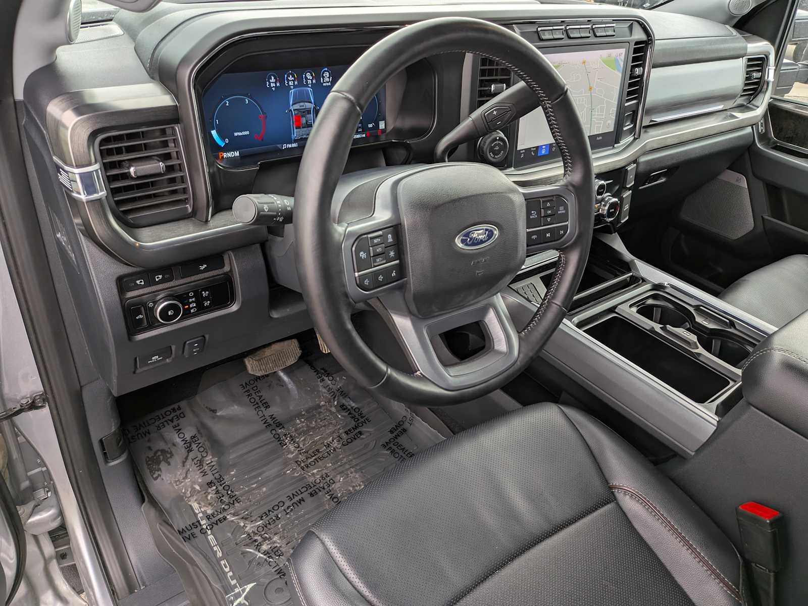 2024 Ford F-350 Lariat photo 2