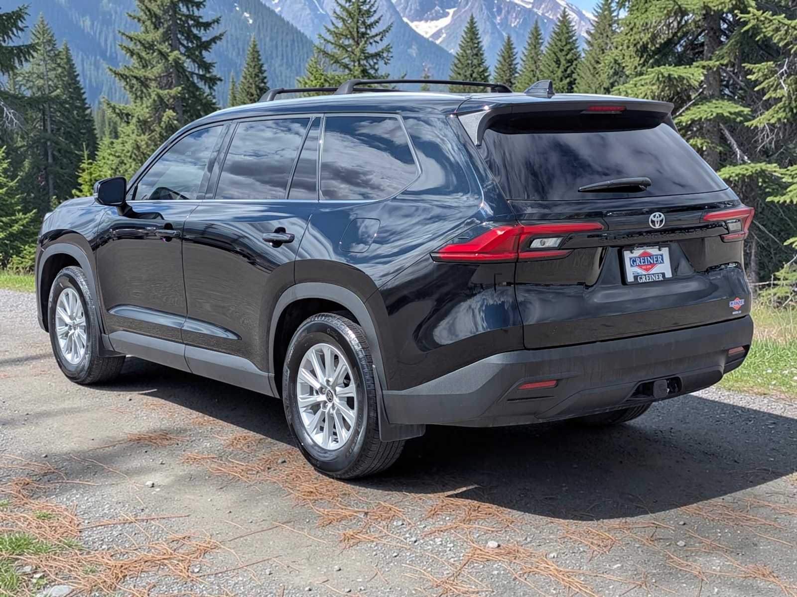 Thumbnail: 2024 Toyota Grand Highlander - 4