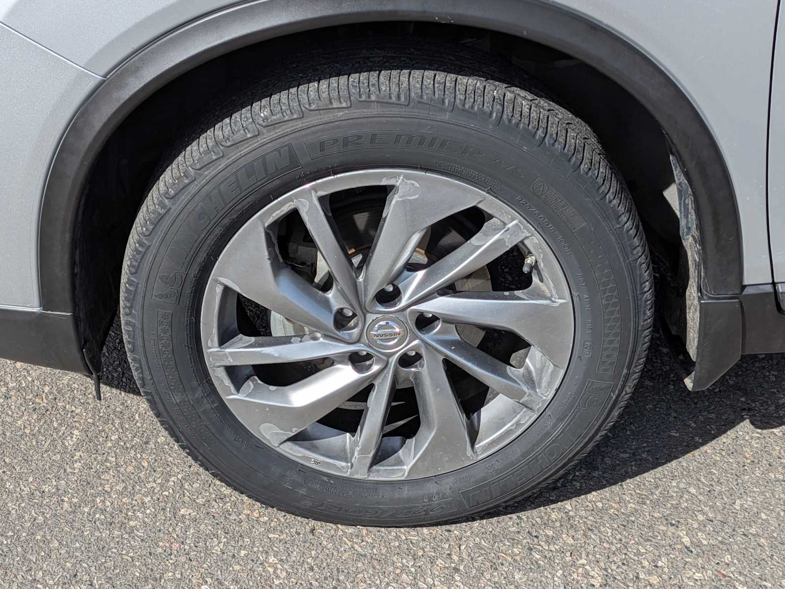 Thumbnail: 2015 Nissan Rogue - 14