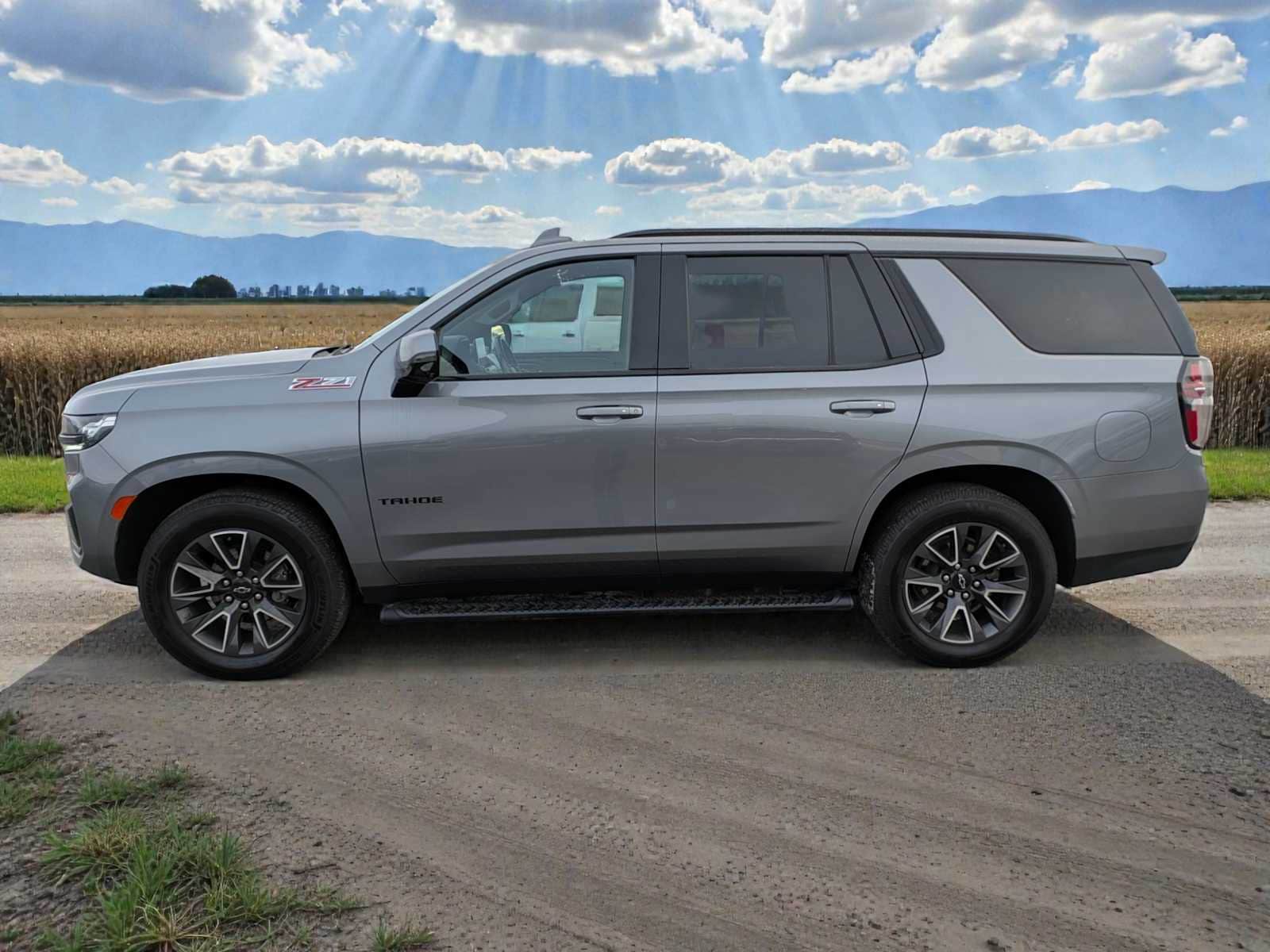 Thumbnail: 2021 Chevrolet Tahoe - 3