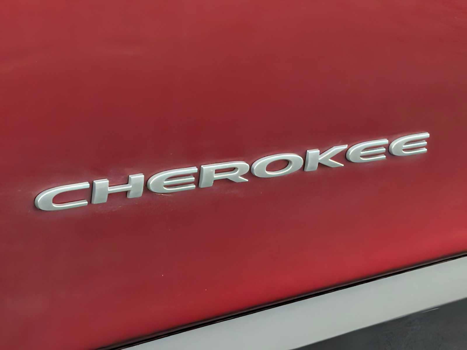 Thumbnail: 2021 Jeep Cherokee - 12