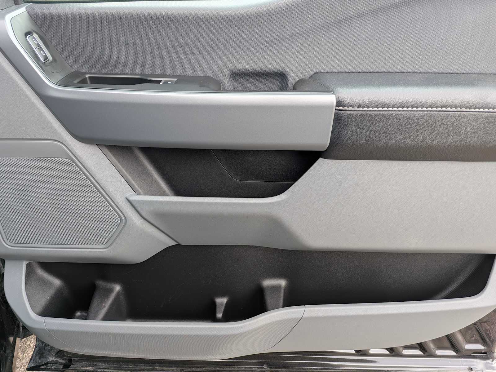 Thumbnail: 2023 Ford F-150 - 23