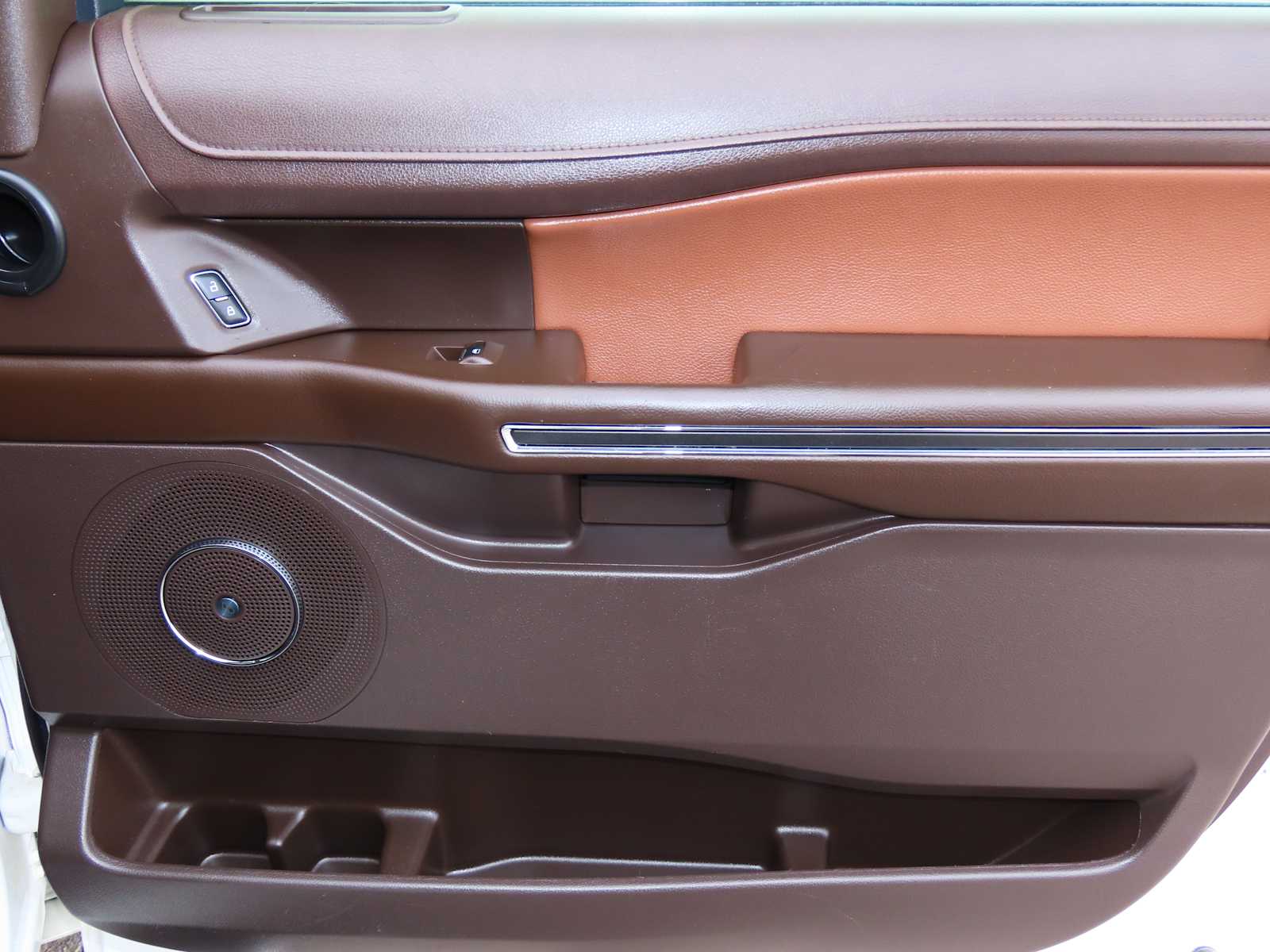 Thumbnail: 2022 Ford Expedition MAX - 23