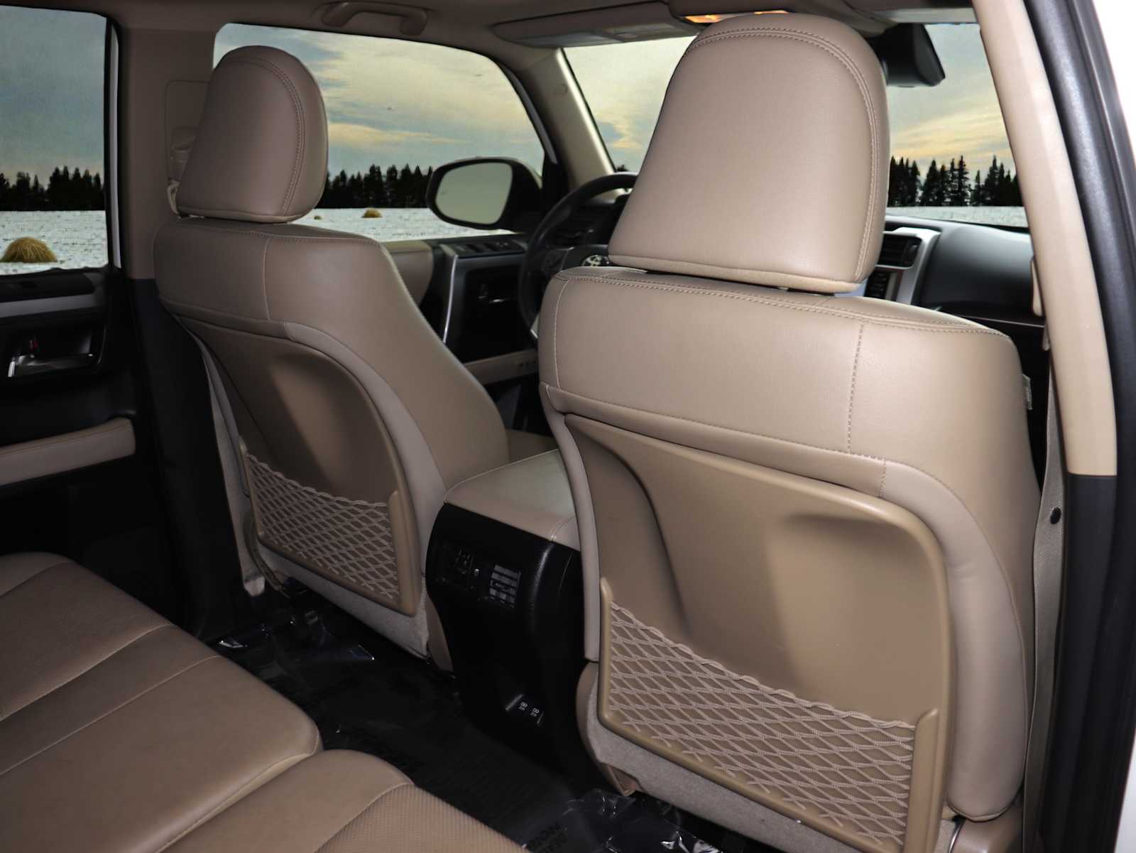 Thumbnail: 2022 Toyota 4Runner - 25