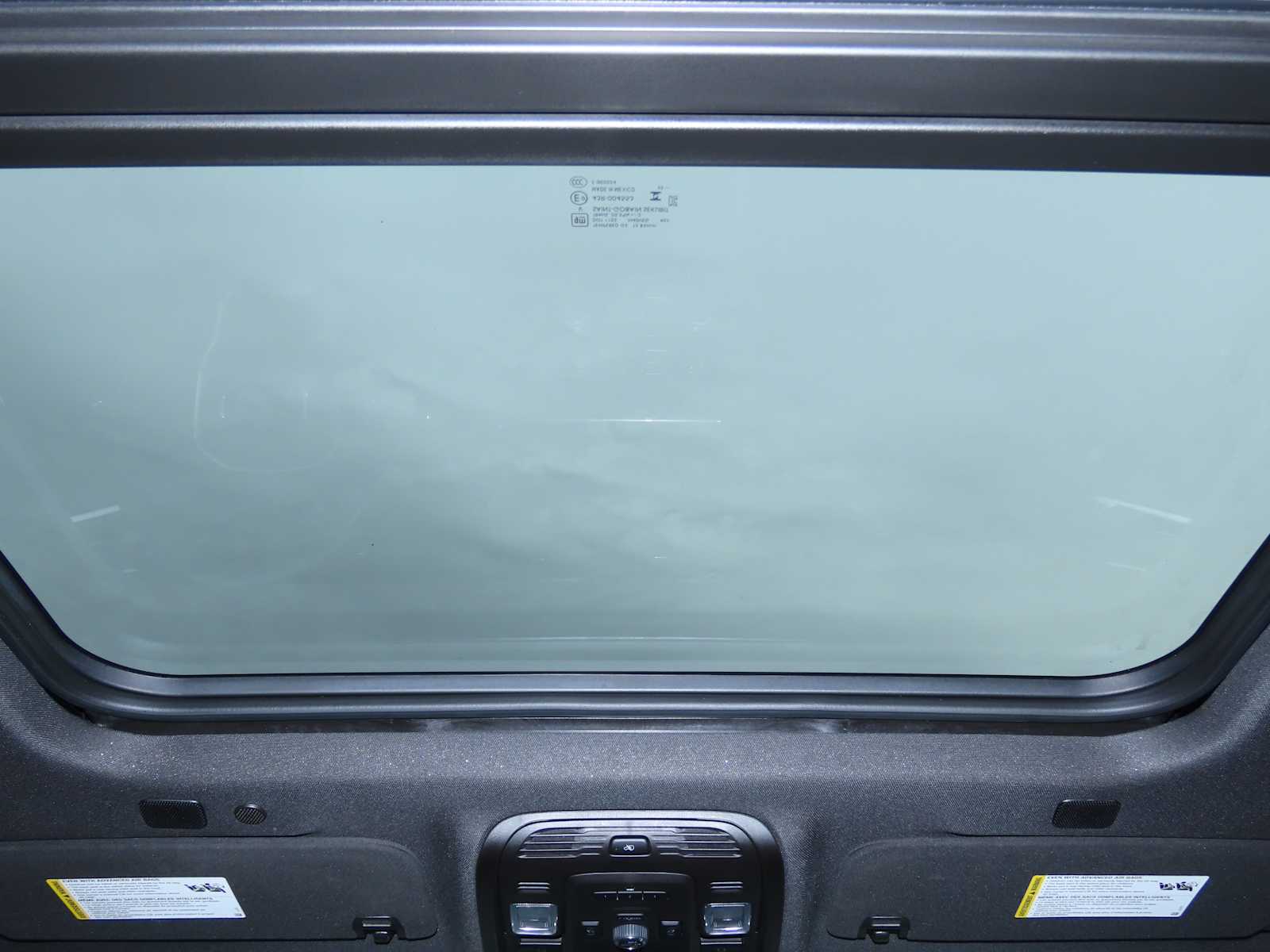 Thumbnail: 2023 GMC Yukon XL - 26