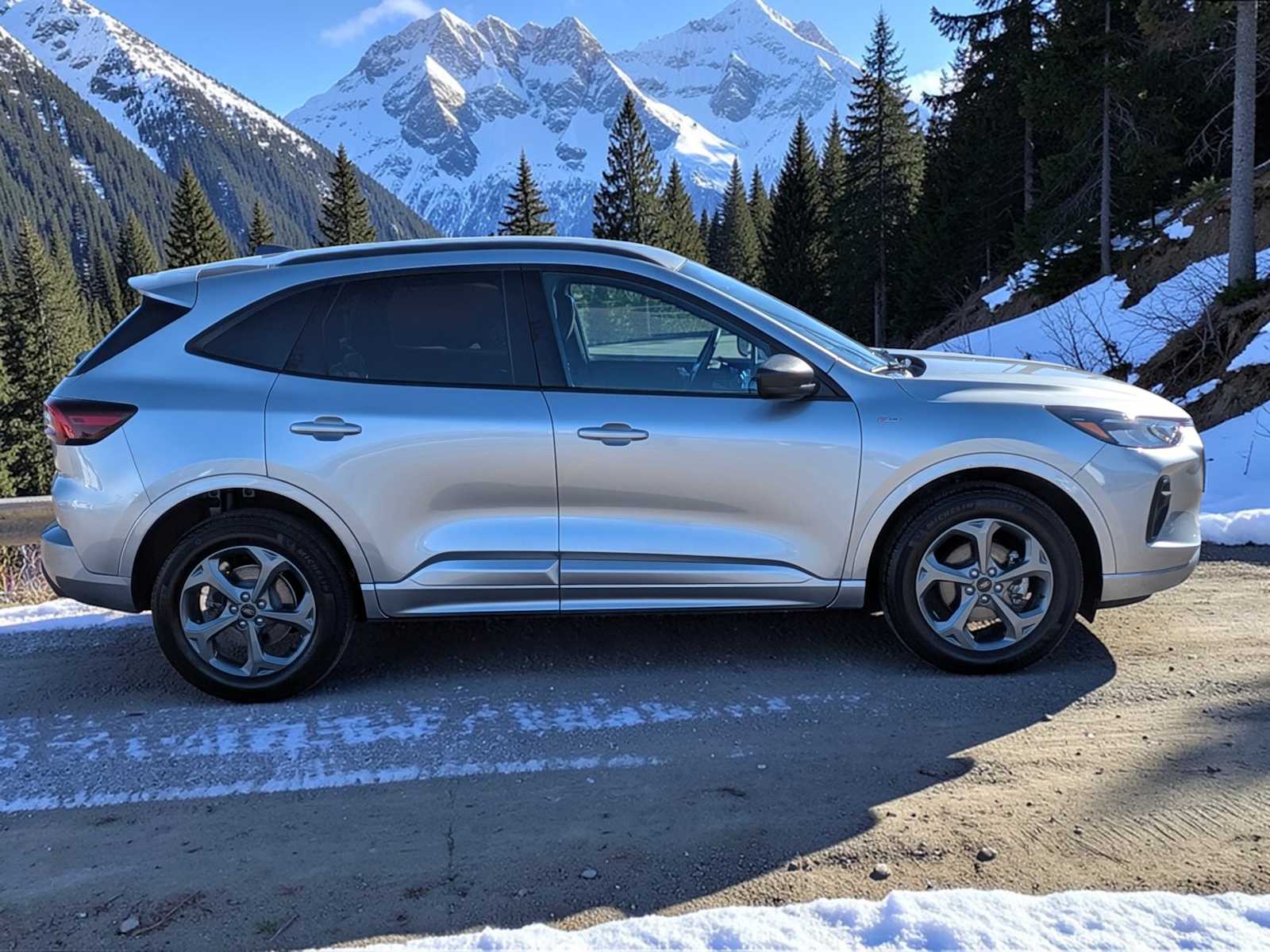 Thumbnail: 2023 Ford Escape - 7