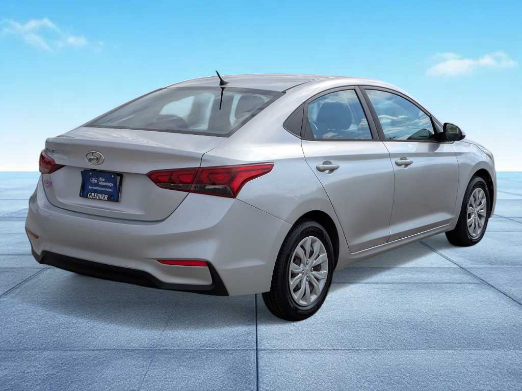 2019 Hyundai Accent SE 6