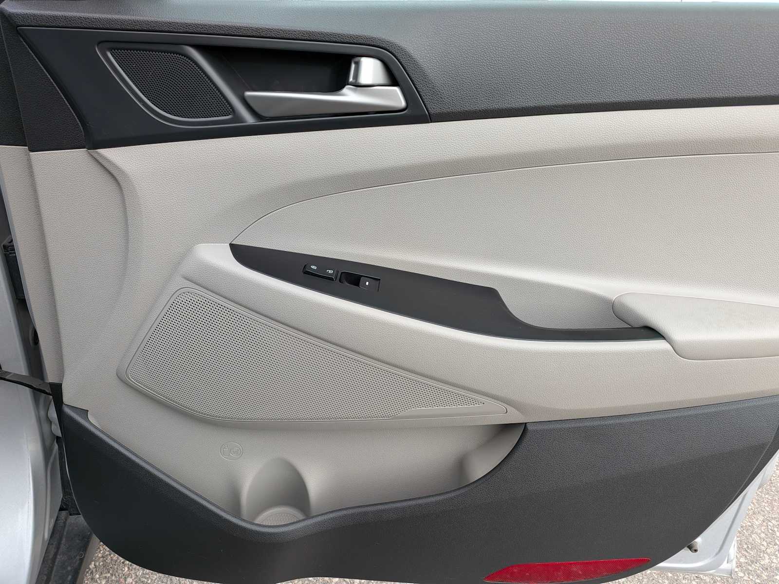 Thumbnail: 2018 Hyundai Tucson - 22