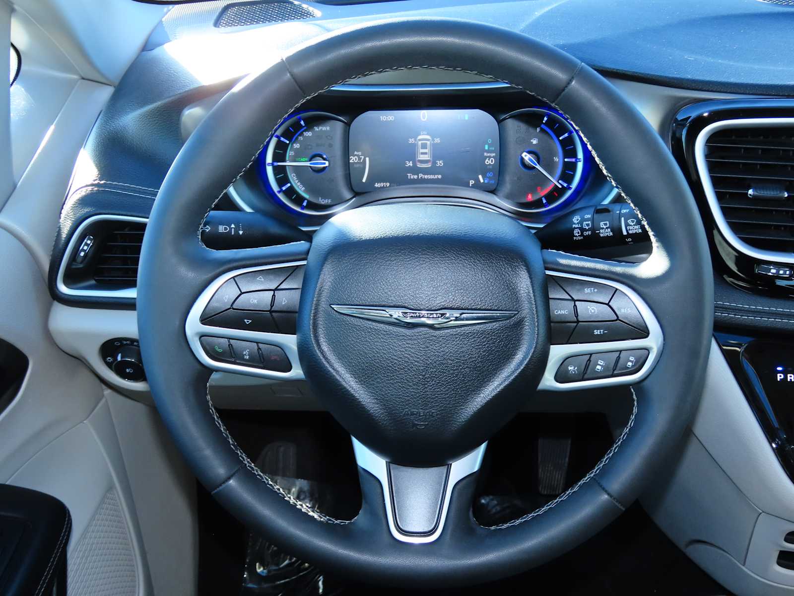 Thumbnail: 2024 Chrysler Pacifica - 26